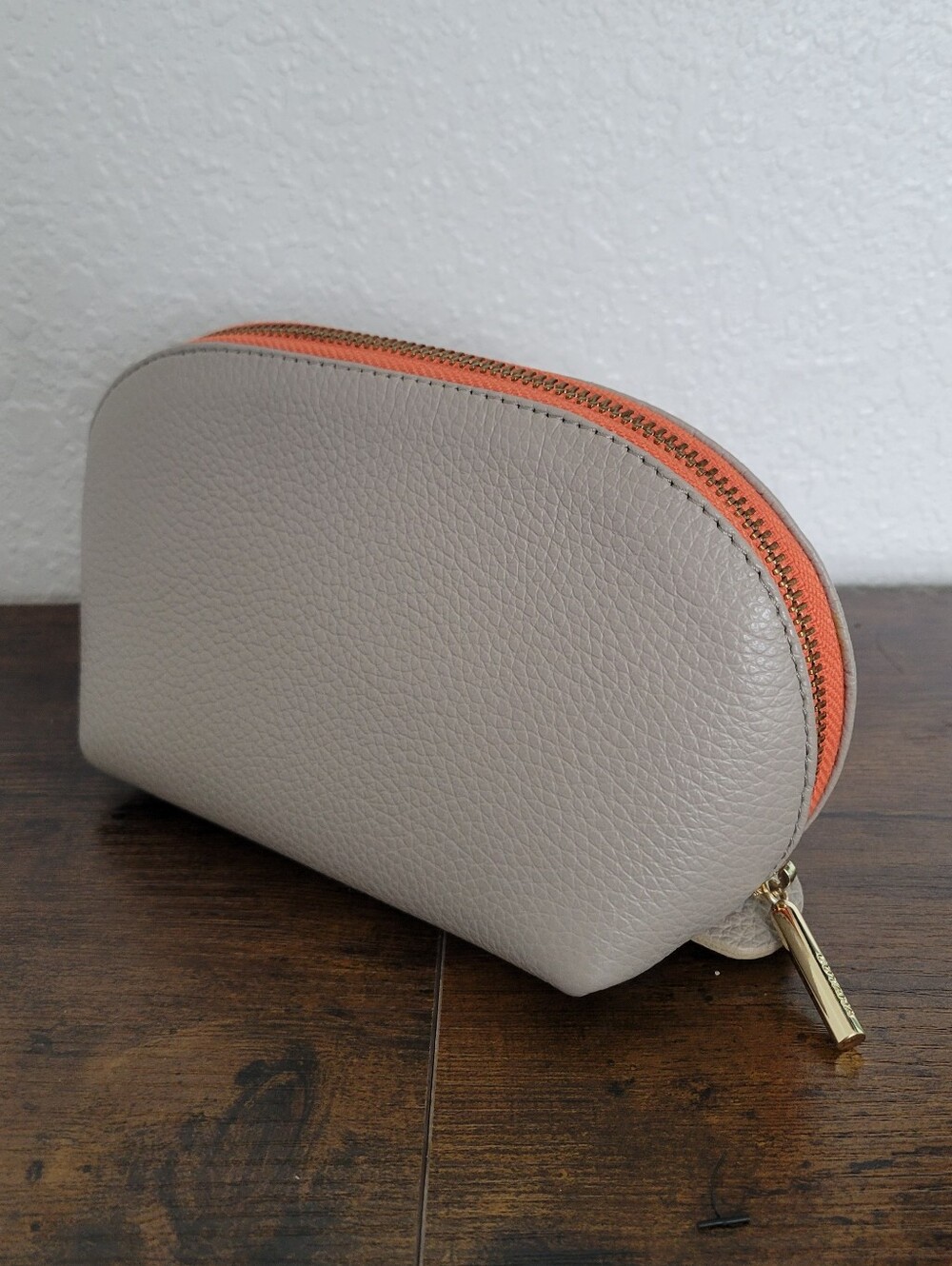 Cuyana Small Pebbled Leather Travel Case Pouch In Stone/Orange Pristine Unused!